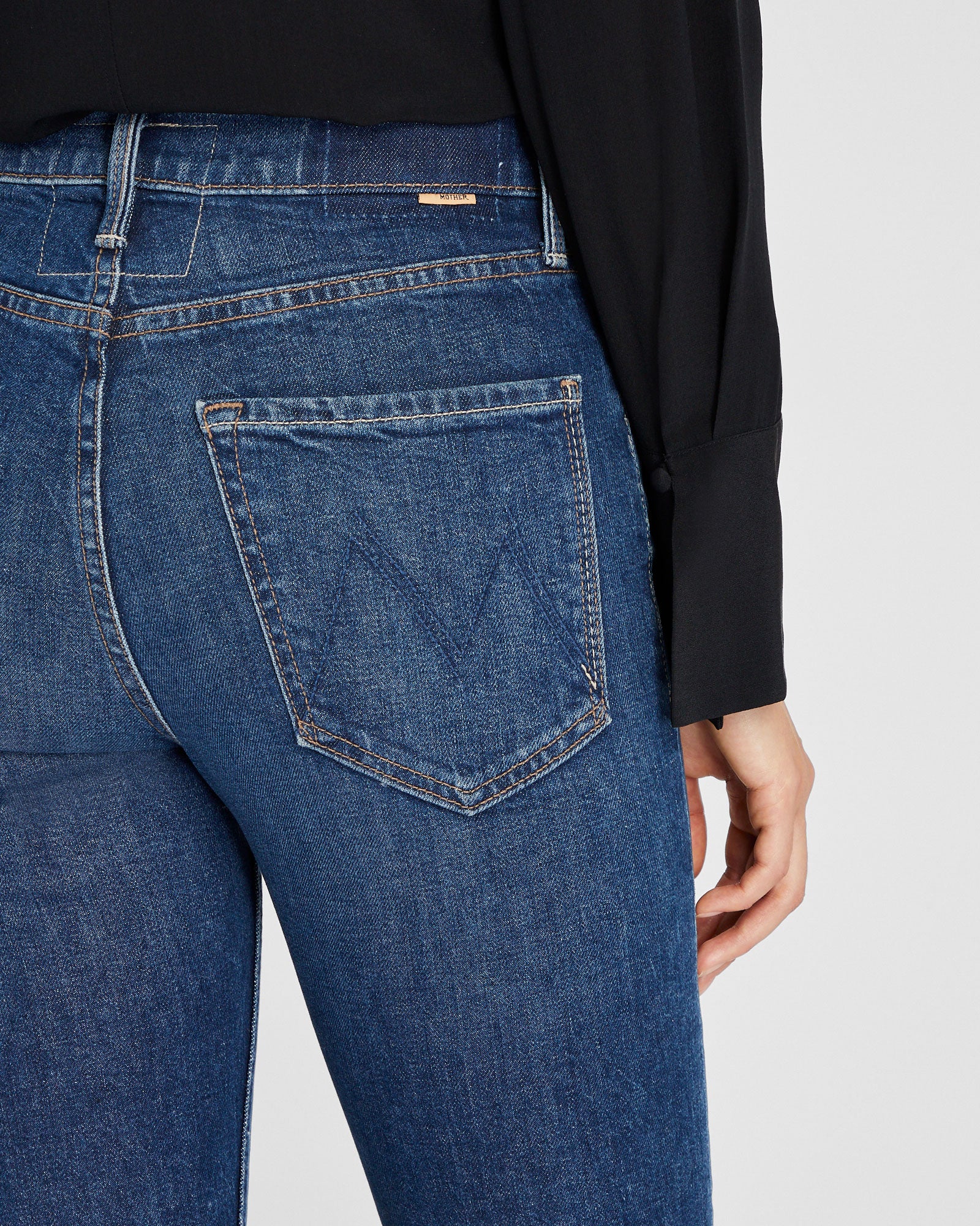 CLUB MONACO - MOTHER The Tomcat Ankle Jeans - Denim