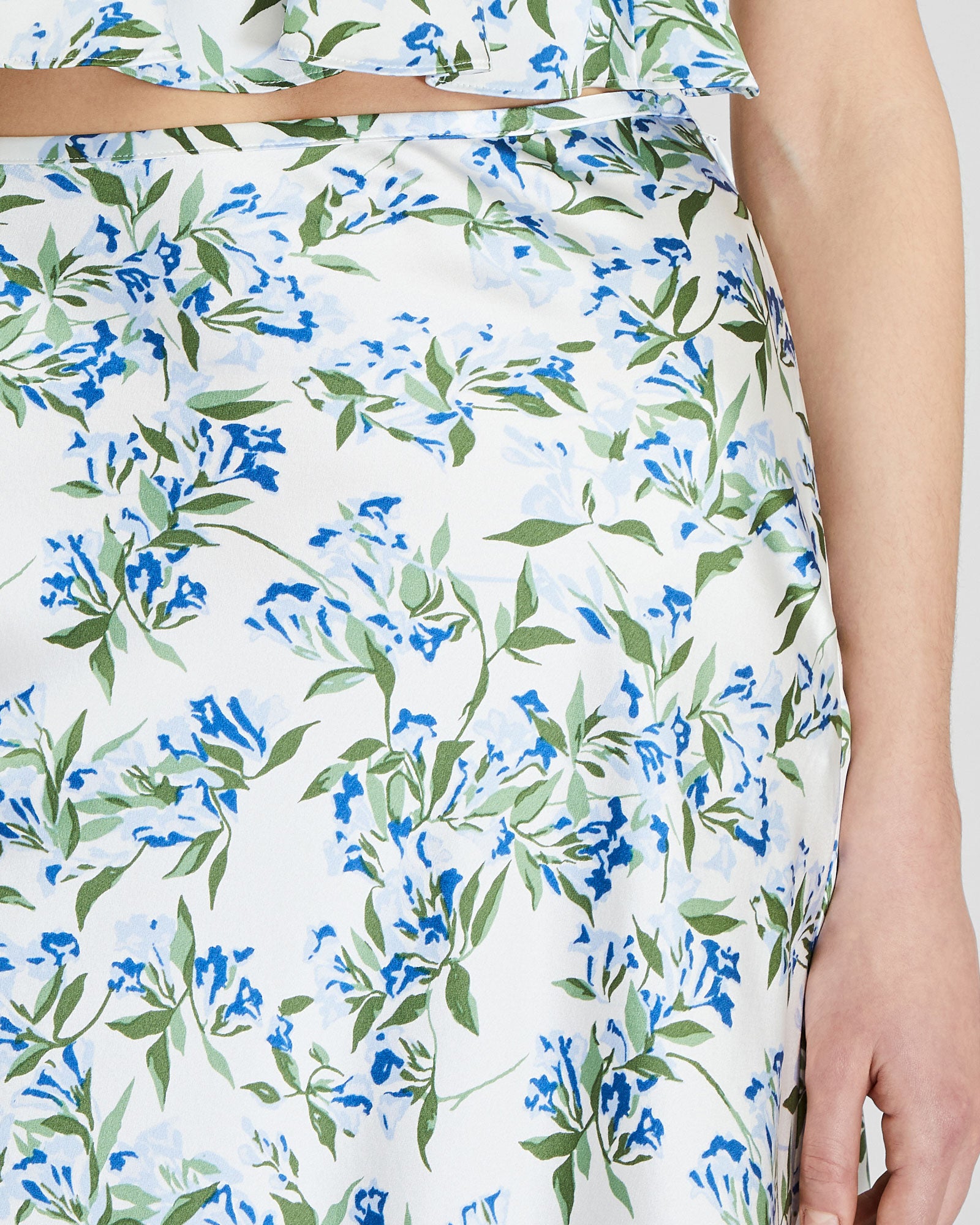 CLUB MONACO - Floral Print Silk Charmeuse Midi Skirt - Blue Print