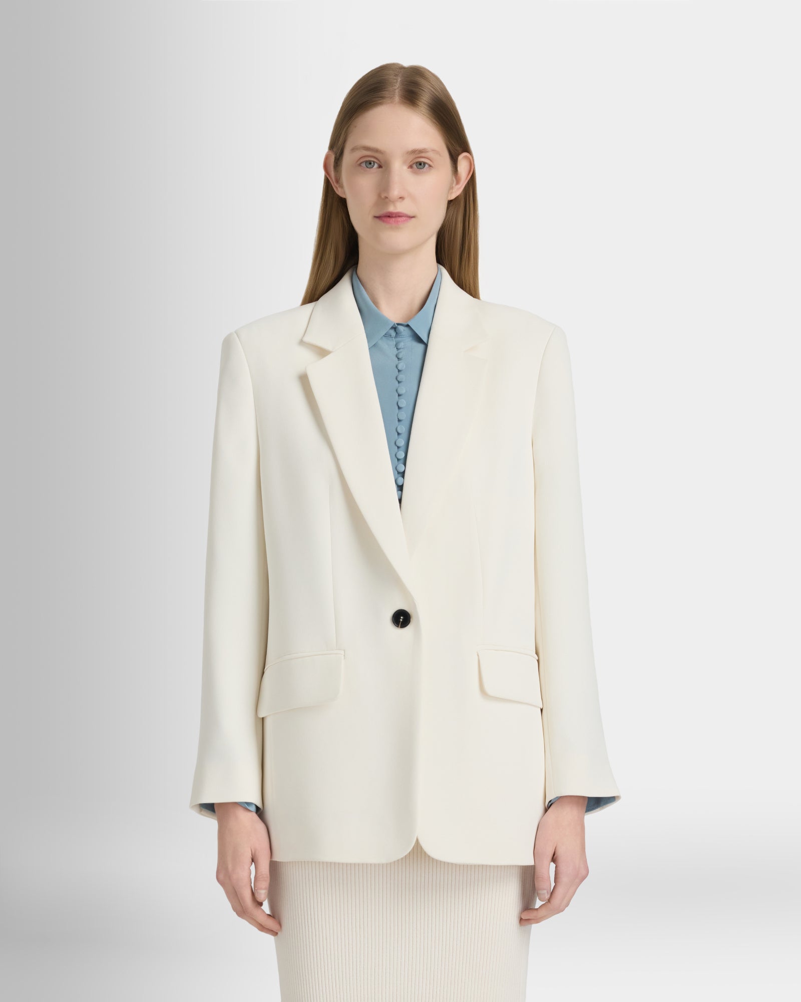 Club Monaco Corp, CA - Relaxed Crepe Blazer - Off White