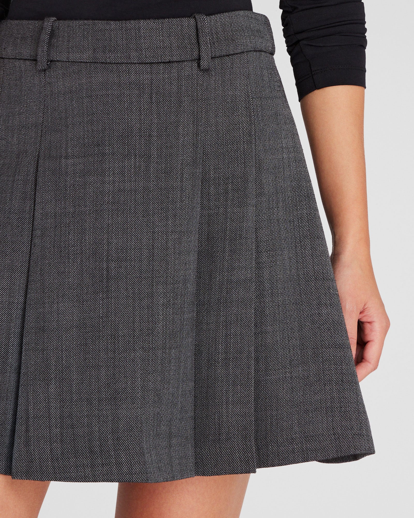 CLUB MONACO - Pleated Mini Skirt - Charcoal