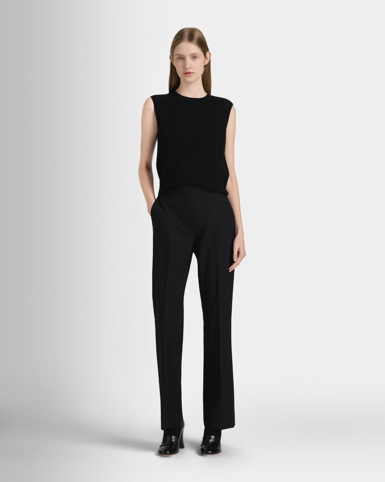 Club Monaco Corp, CA - High Rise Fluid Crepe Trouser - Black