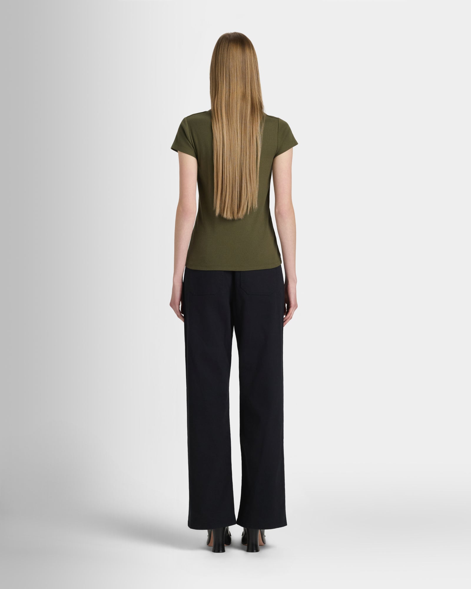 Club Monaco Corp, CA - Bowee Tee - Olive