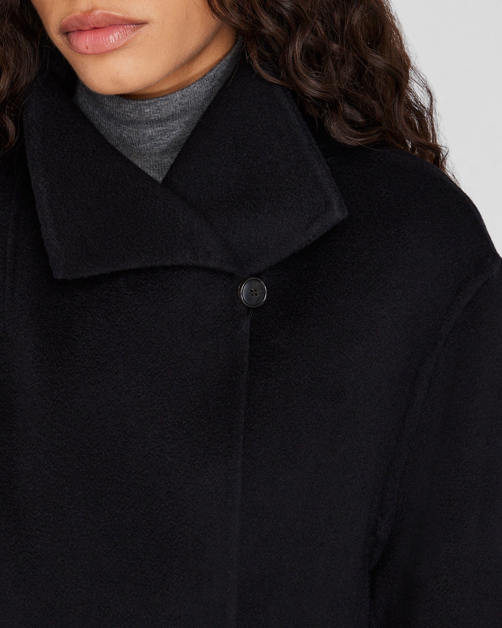 CLUB MONACO - Cashmere Belted Jacket - Black