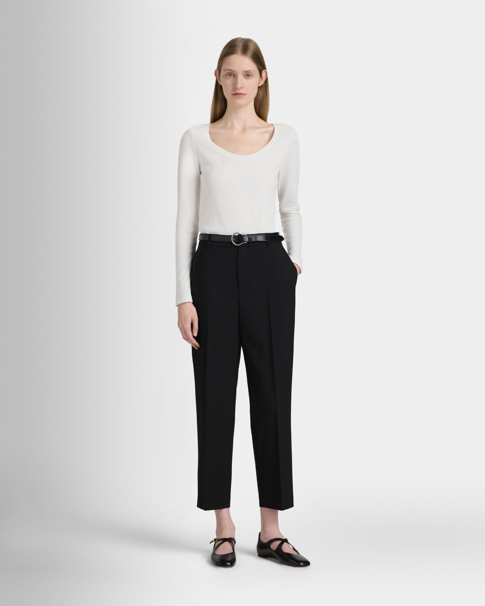 Club Monaco Corp, CA - Long Sleeve Bowee Scoop Neck Top - White