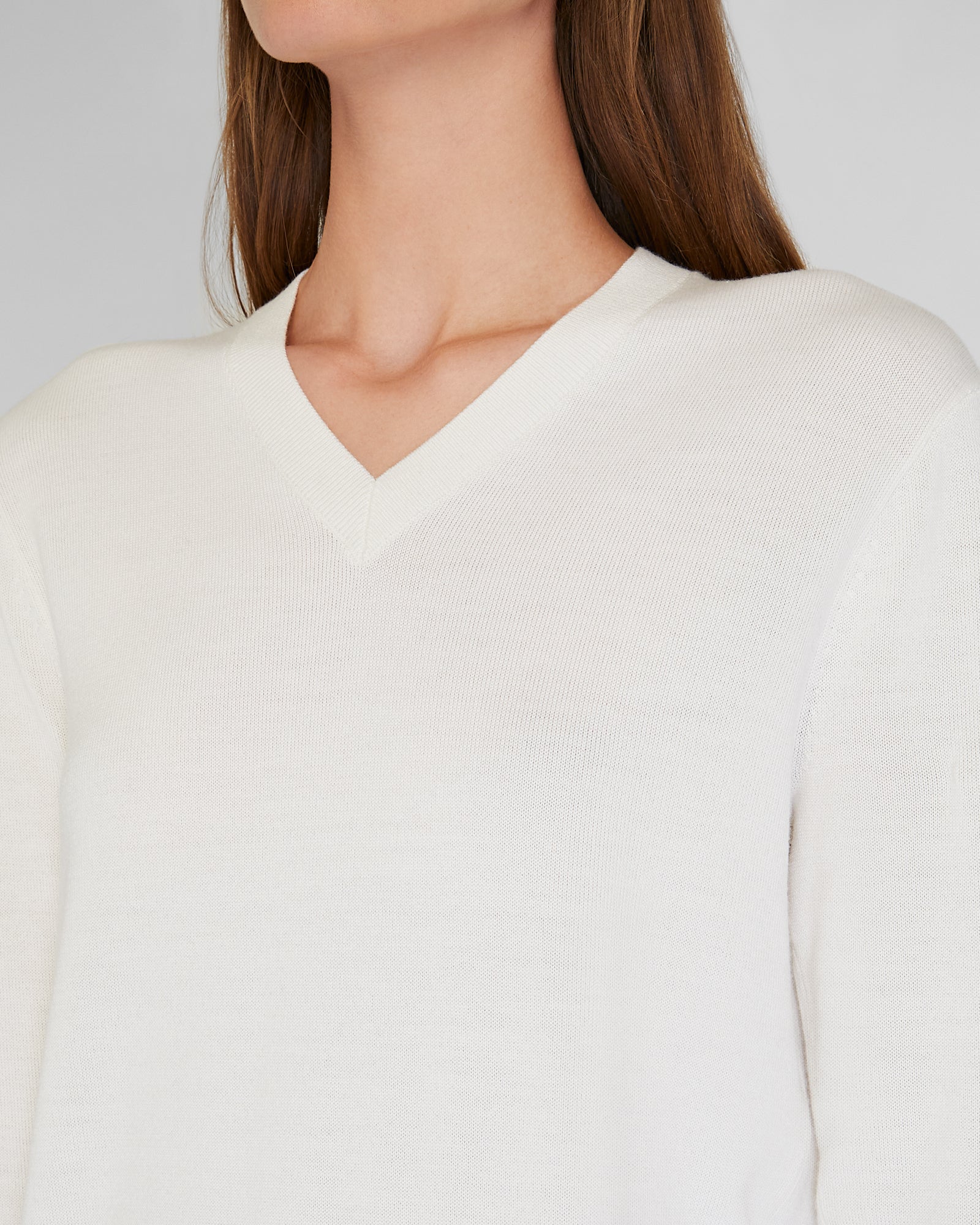 CLUB MONACO - V-Neck Slim Fit Sweater - Cream