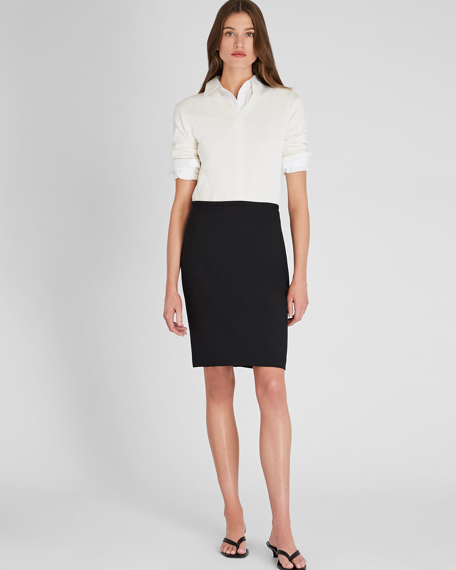 CLUB MONACO - V-Neck Slim Fit Sweater - Cream
