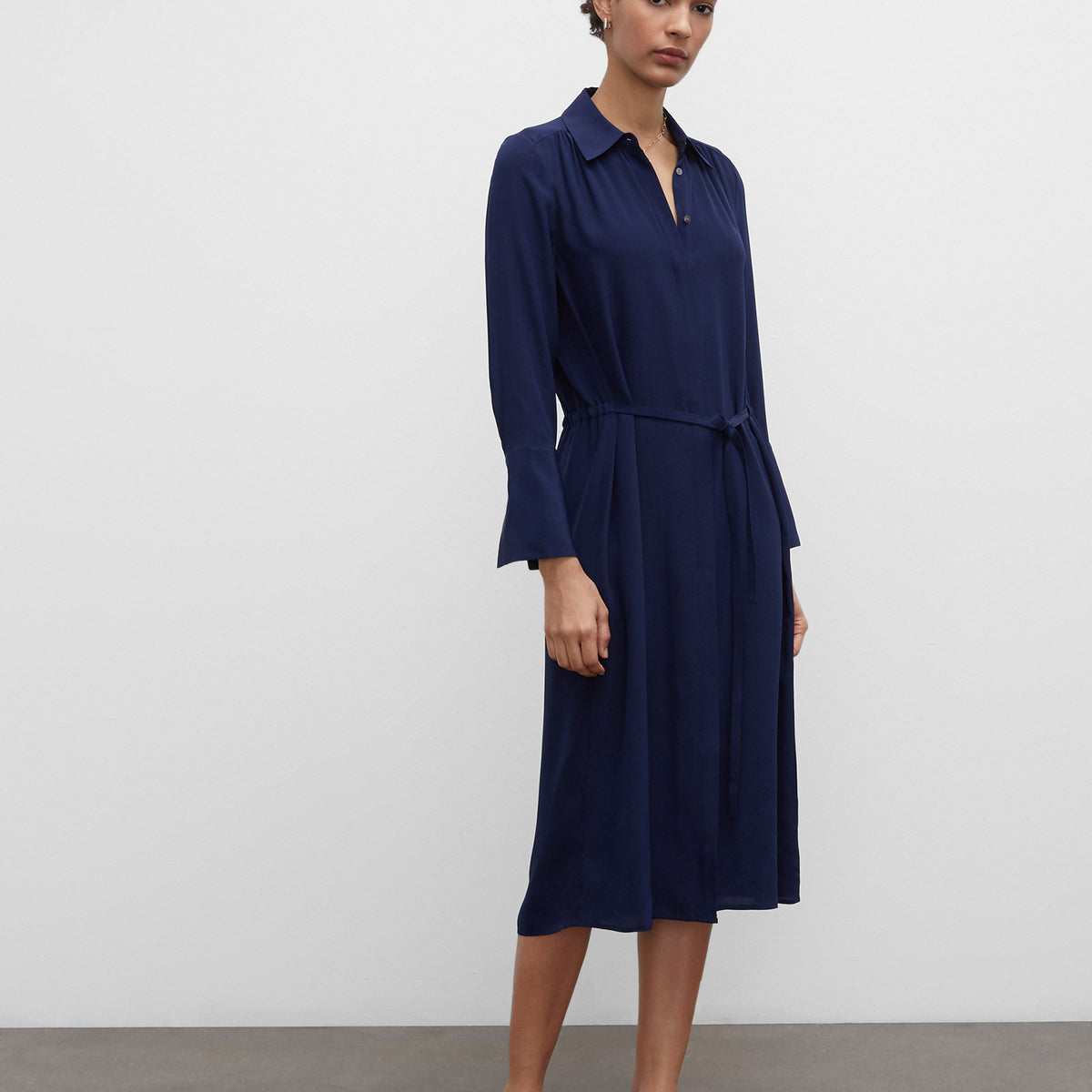 Women's Blue Shirred Back Midi Shirt Dress