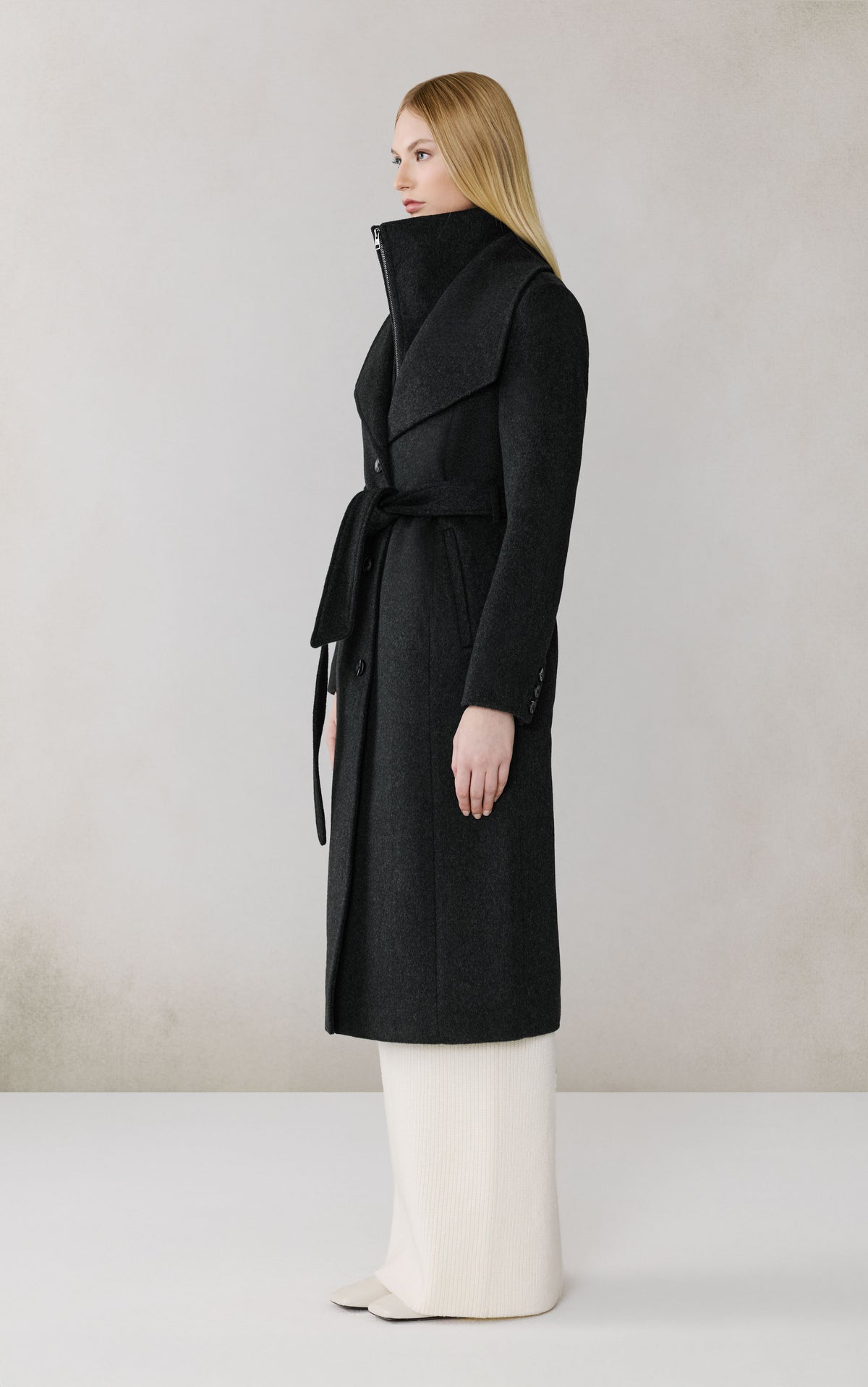 Club Monaco - SOIA & KYO Ilana-N Belted Coat in Stretch Cotton in Black Heather Grey - Black Heather Grey