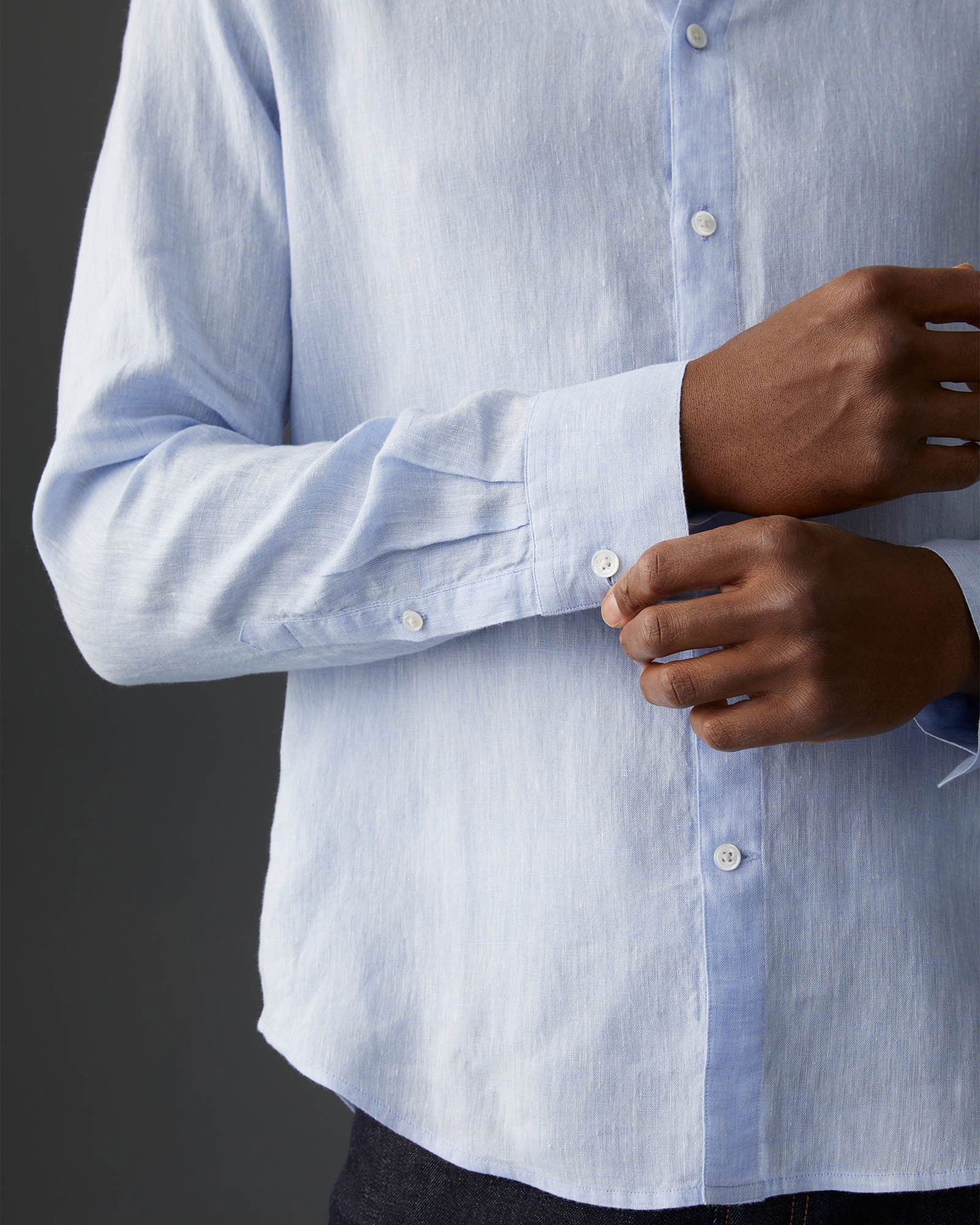 CLUB MONACO - Chemise en lin Carlo Basetti - Bleu