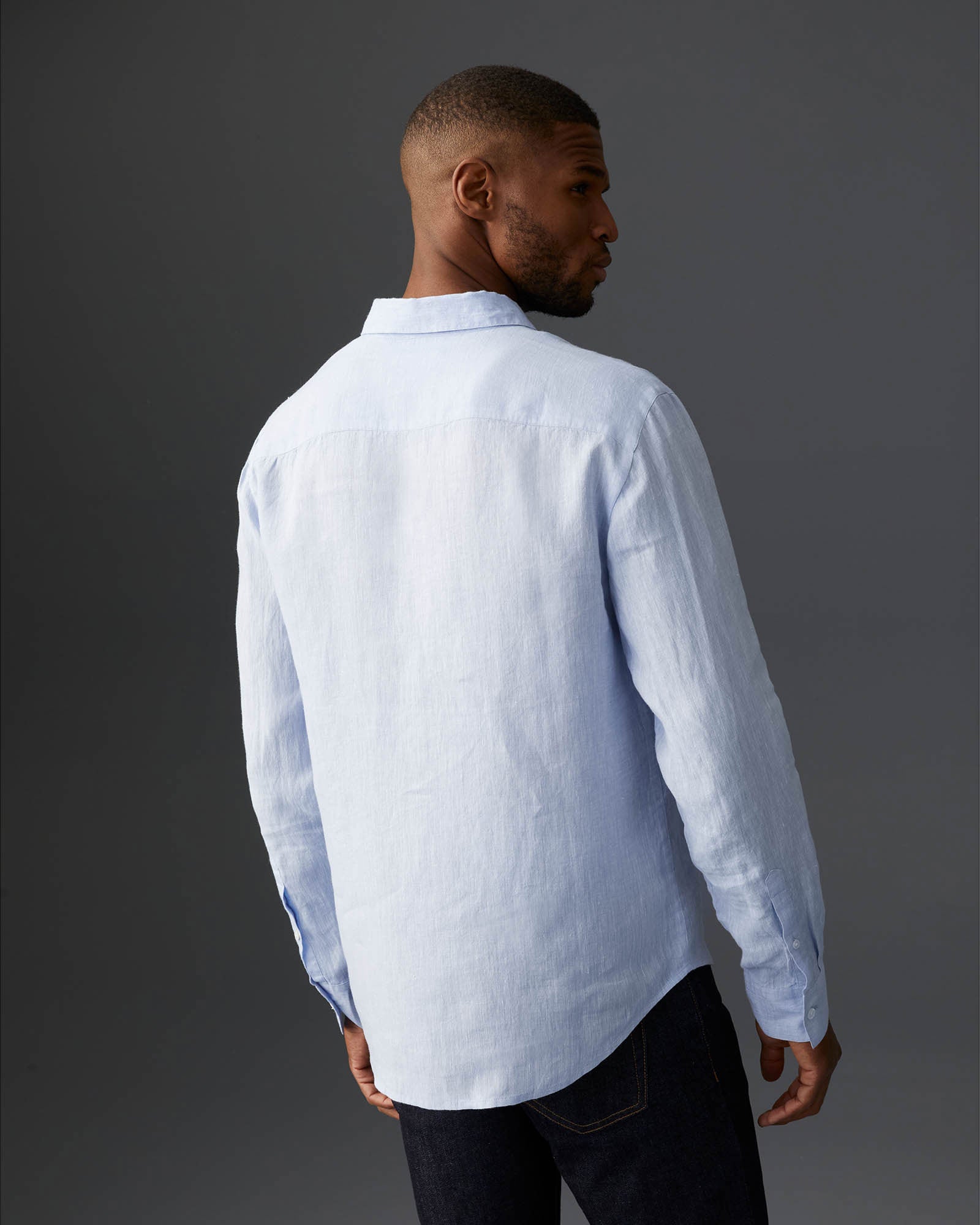 CLUB MONACO - Chemise en lin Carlo Basetti - Bleu
