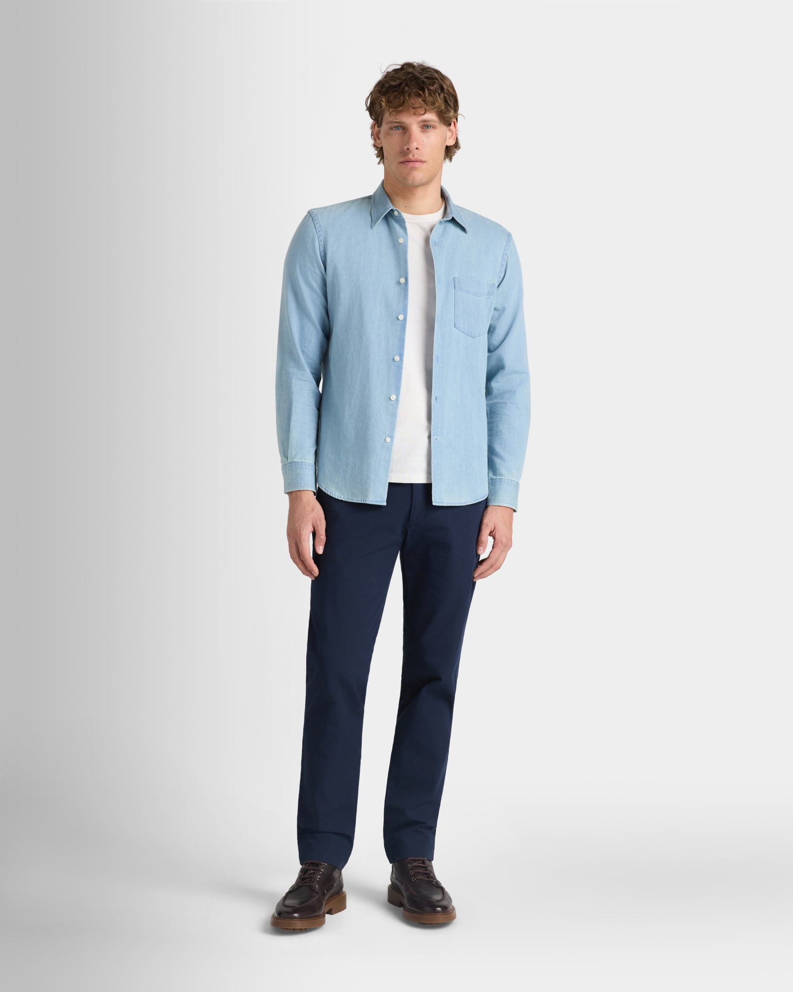 Club Monaco Corp, CA - Chemise en denim à manches longues - Bleu