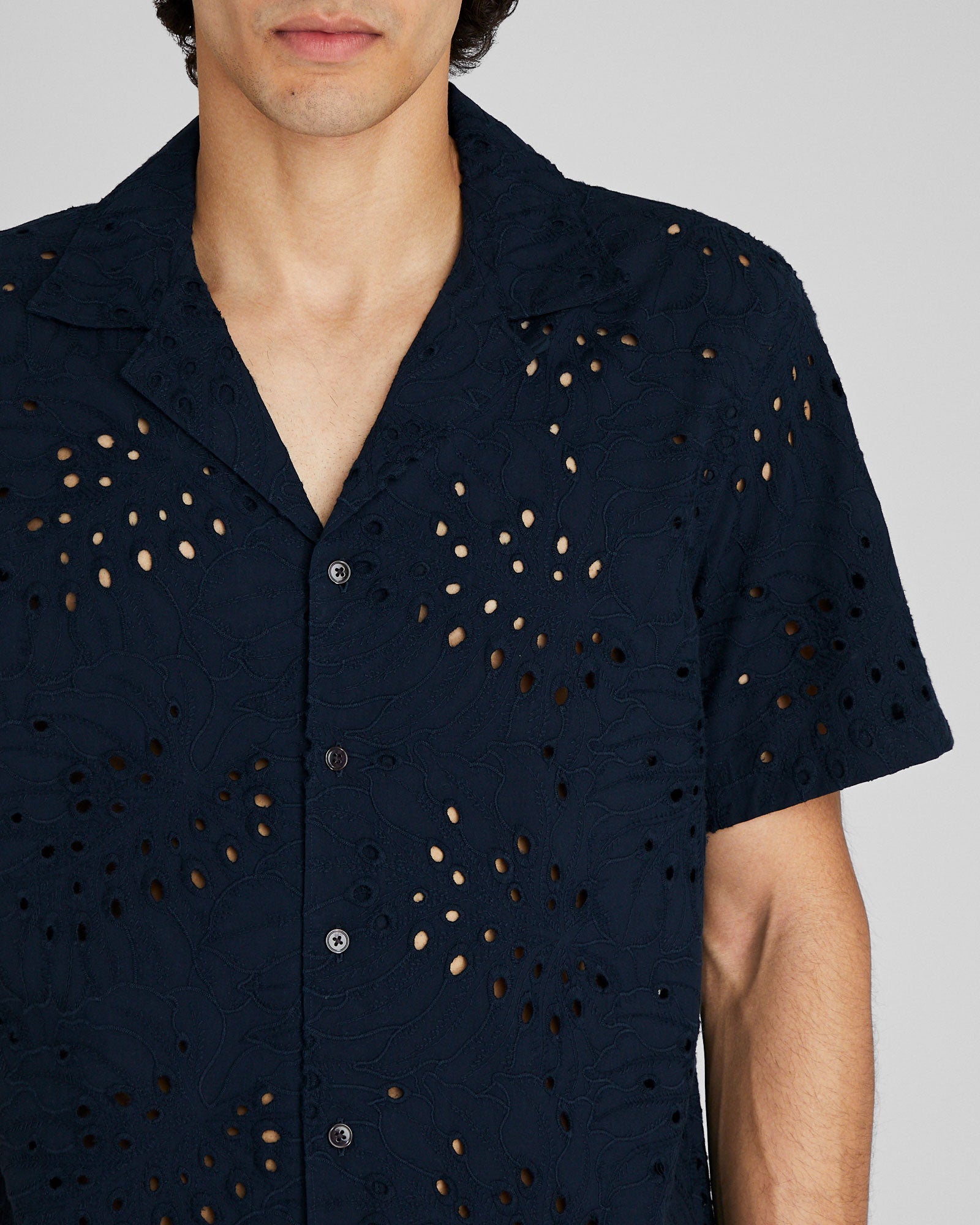 CLUB MONACO - Short Sleeve Camp Collar Eyelet Shirt - Navy