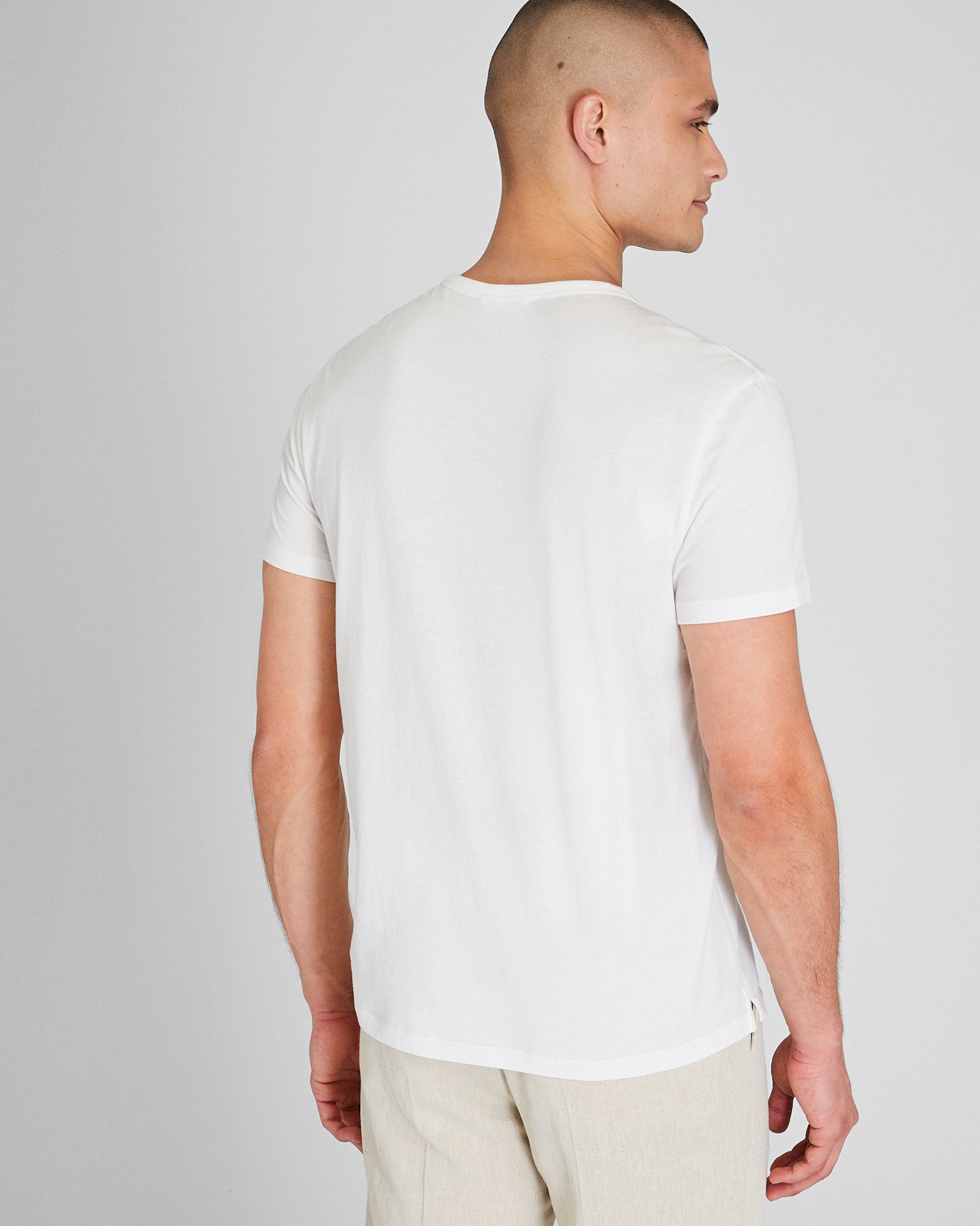 CLUB MONACO - Featherweight Japanese Tee - White