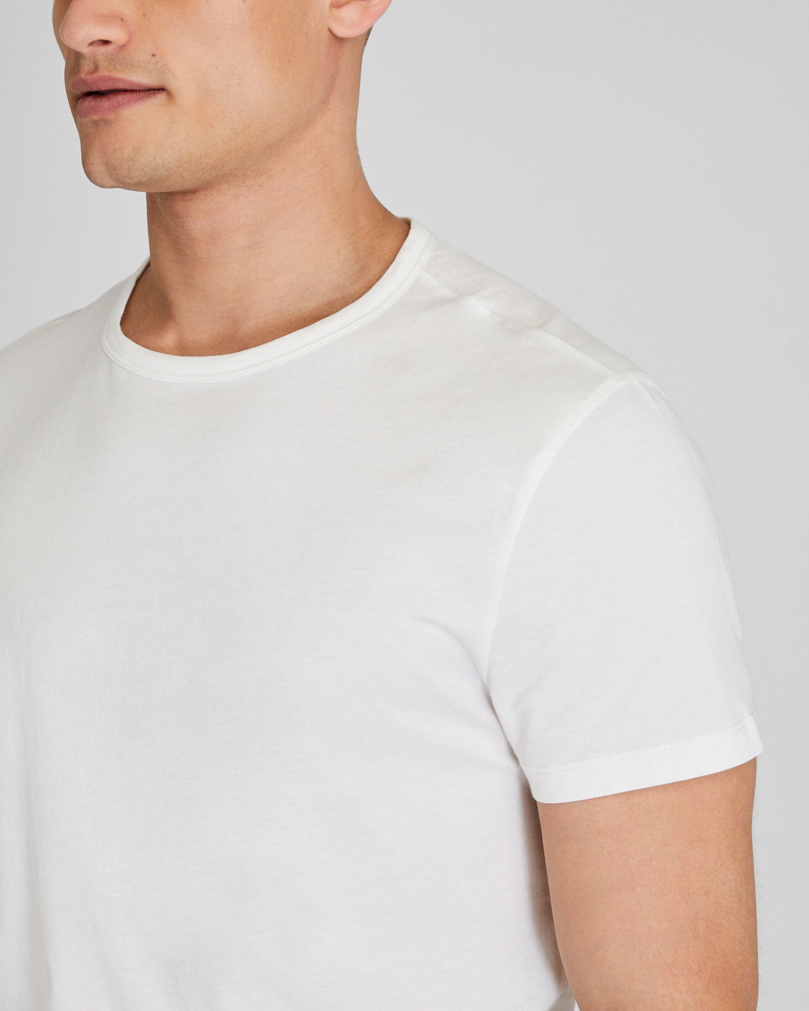 CLUB MONACO - Featherweight Japanese Tee - White