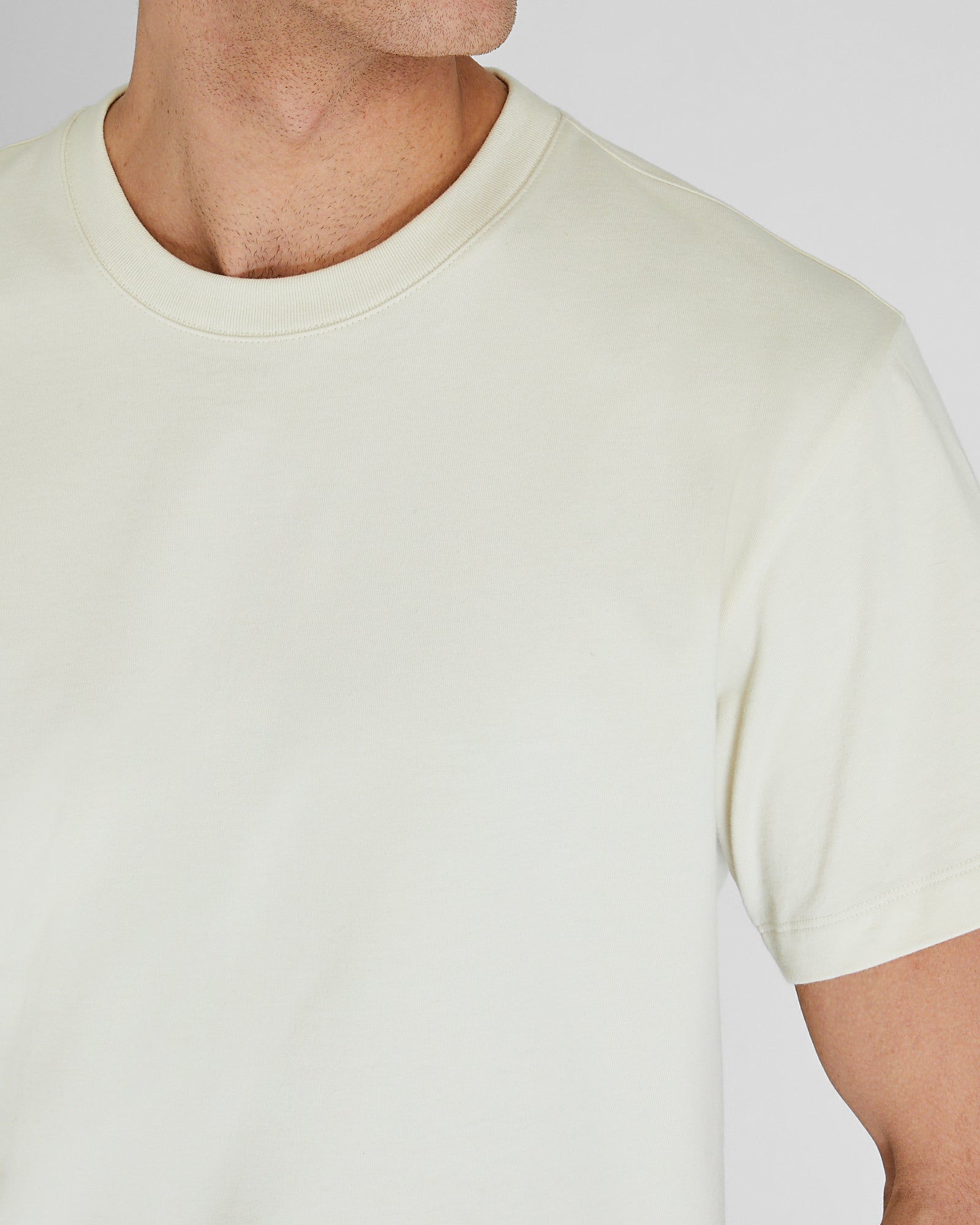 CLUB MONACO - T-shirt décontracté à manches courtes - La Base