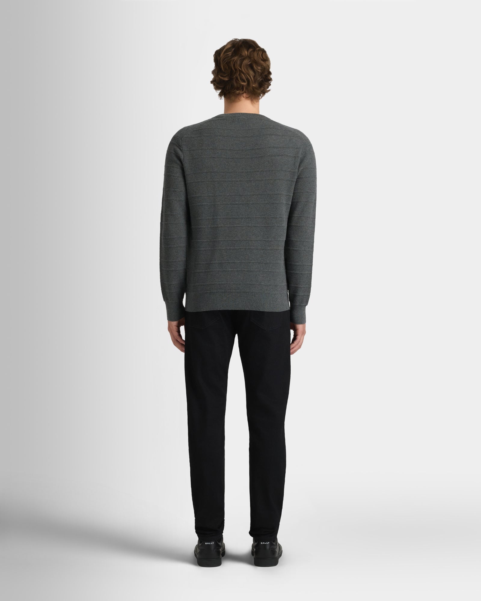 Club Monaco - Chandail à rayures cousues - Gris chiné foncé