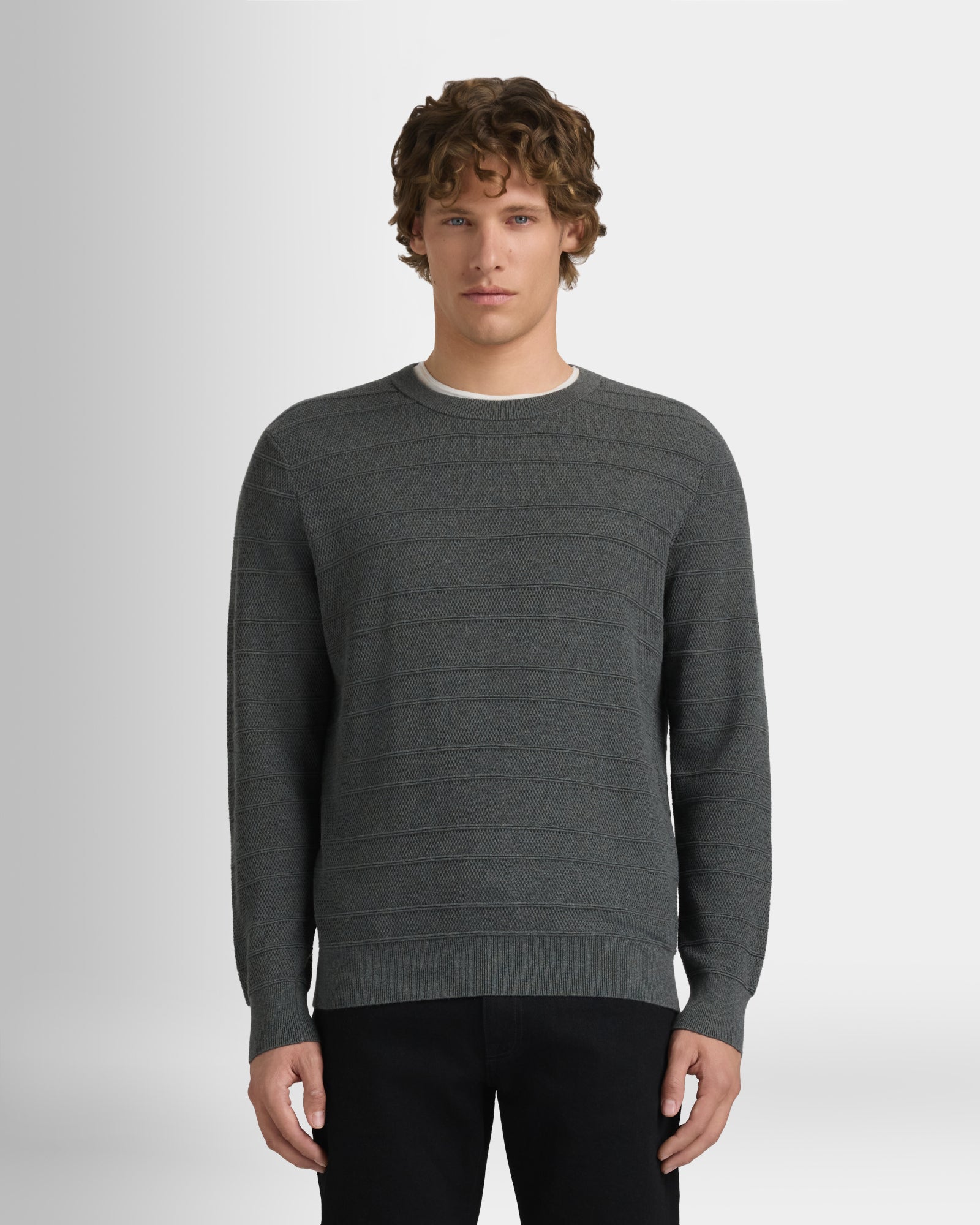 Club Monaco - Chandail à rayures cousues - Gris chiné foncé