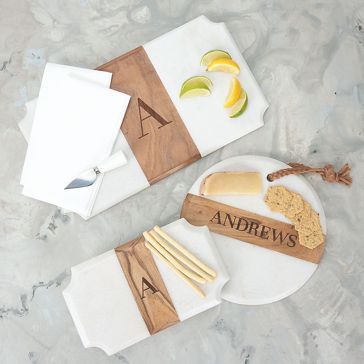CLUB MONACO - Round White Marble & Wood Board - 