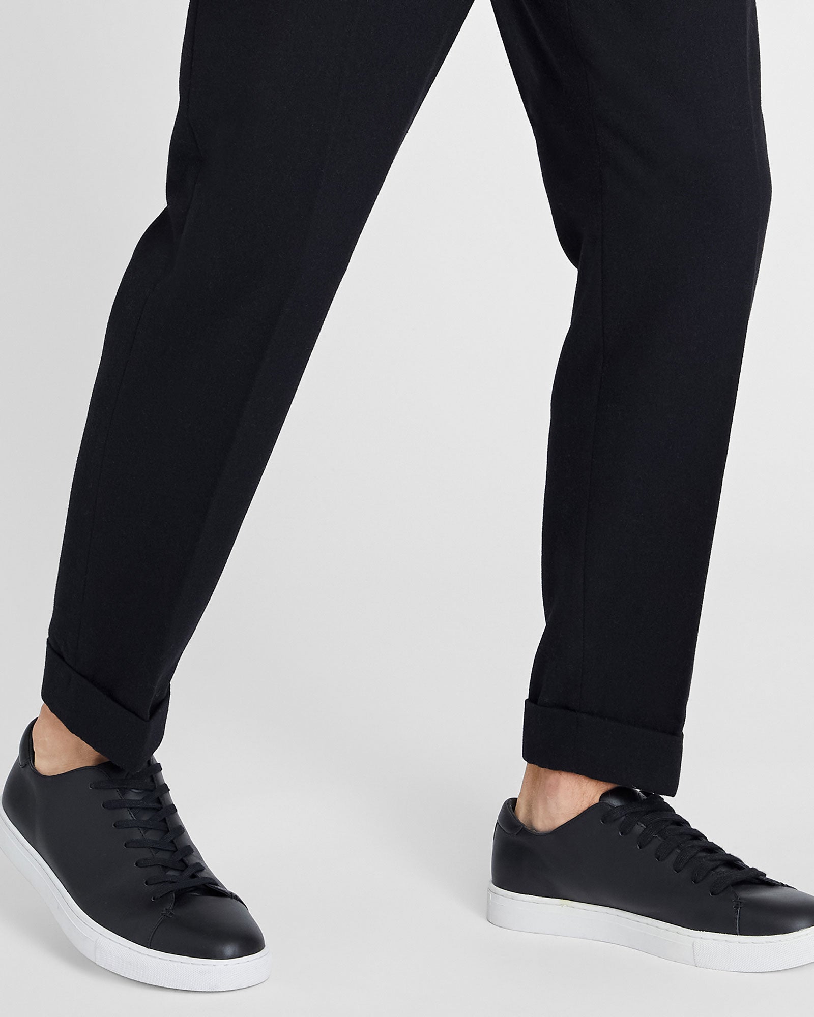 CLUB MONACO - Club Monaco Leather Sneaker - Black
